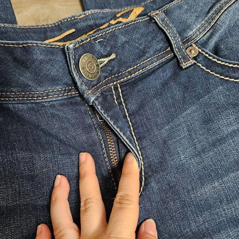 Seven7 Slim Boot Jeans - Picture 2 of 8